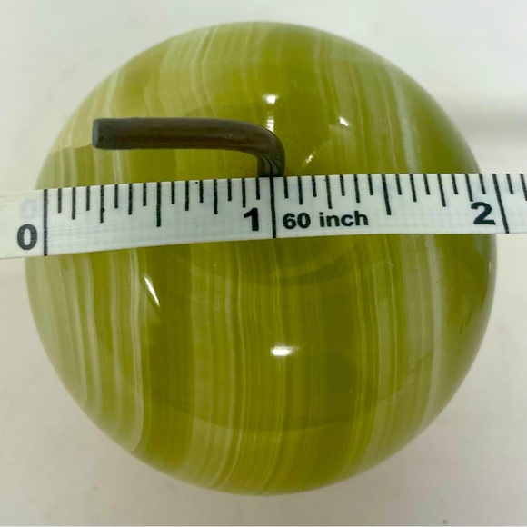 Carved stone alabaster green apple with metal stem. - Picture 7 of 9